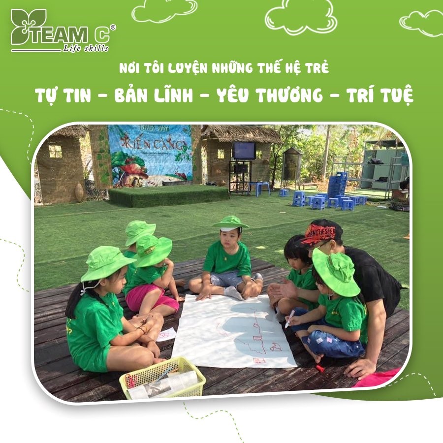 Ba mẹ hãy tạo cơ hội cho con tham gia các trải nghiệm để hoàn thiện bản thân